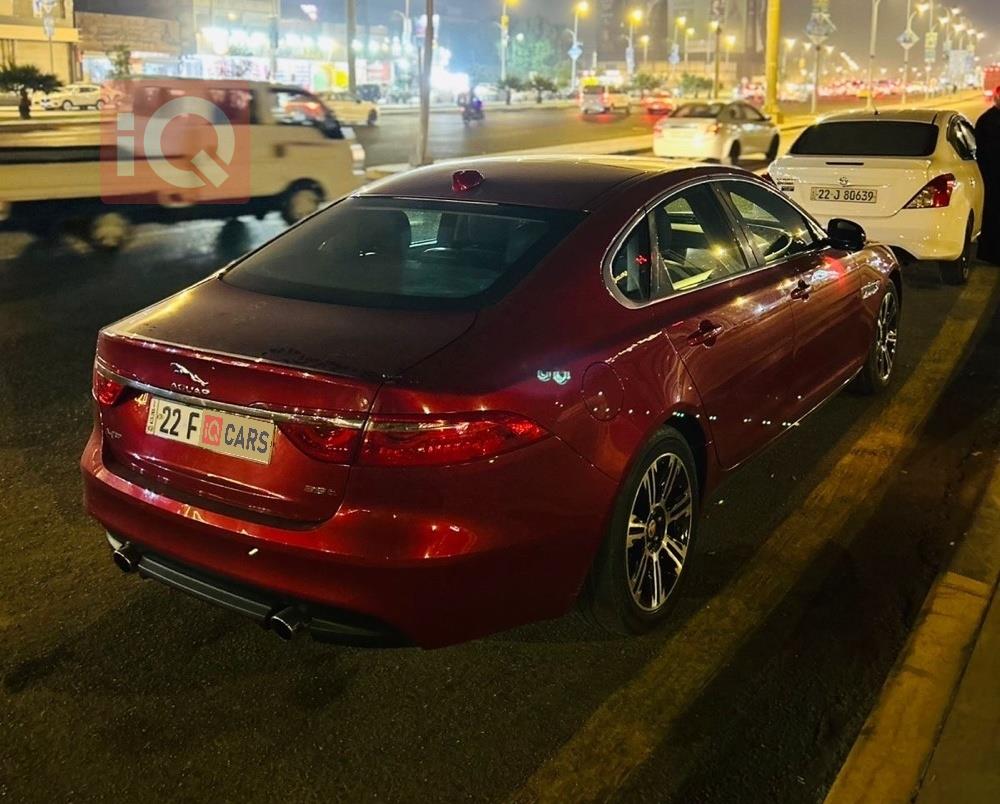 جاگوار XE